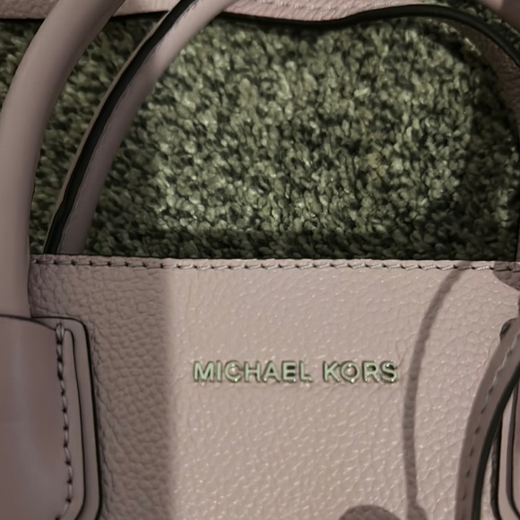 Michael Kors Light Purple Leather Tote Bag - Picture 2 of 6